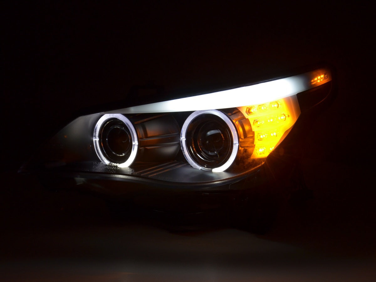 Scheinwerfer Set Xenon Angel Eyes LED BMW 5er E60/E61 03-04 schwarz für Rechtslenker Scheinwerfer Set Xenon Angel Eyes LED BMW 5er E60/E61 03-04 schwarz für Rechtslenker